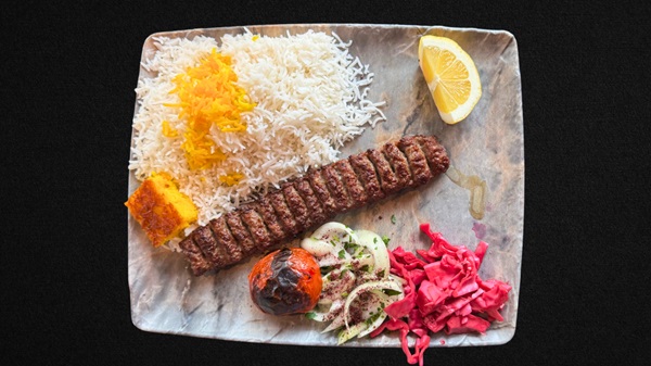 چلو کباب کوبیده